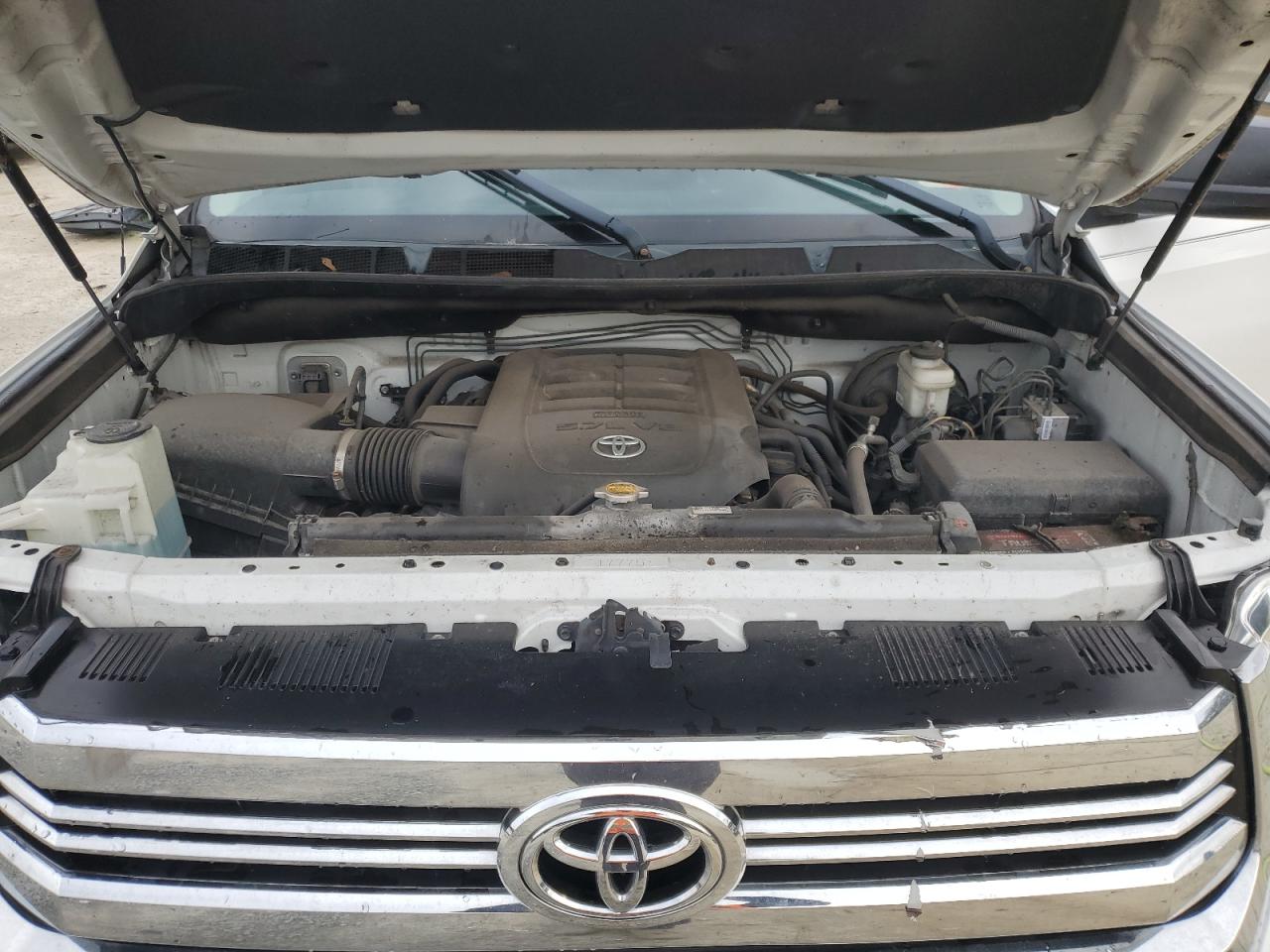 2016 Toyota Tundra - Image 11