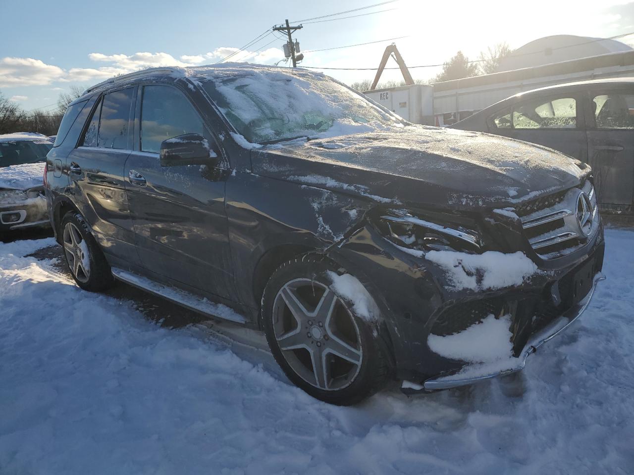 2017 Mercedes-Benz GLE - Image 4