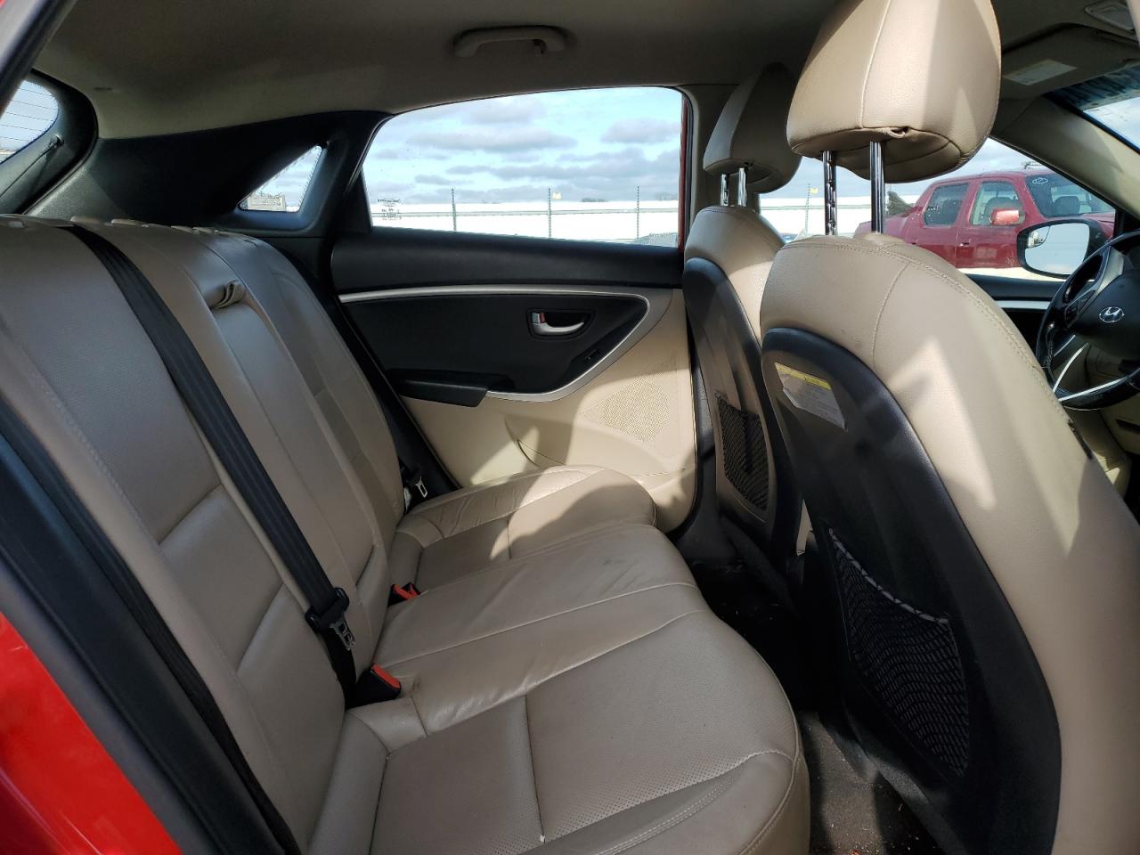2014 Hyundai Elantra - Image 11