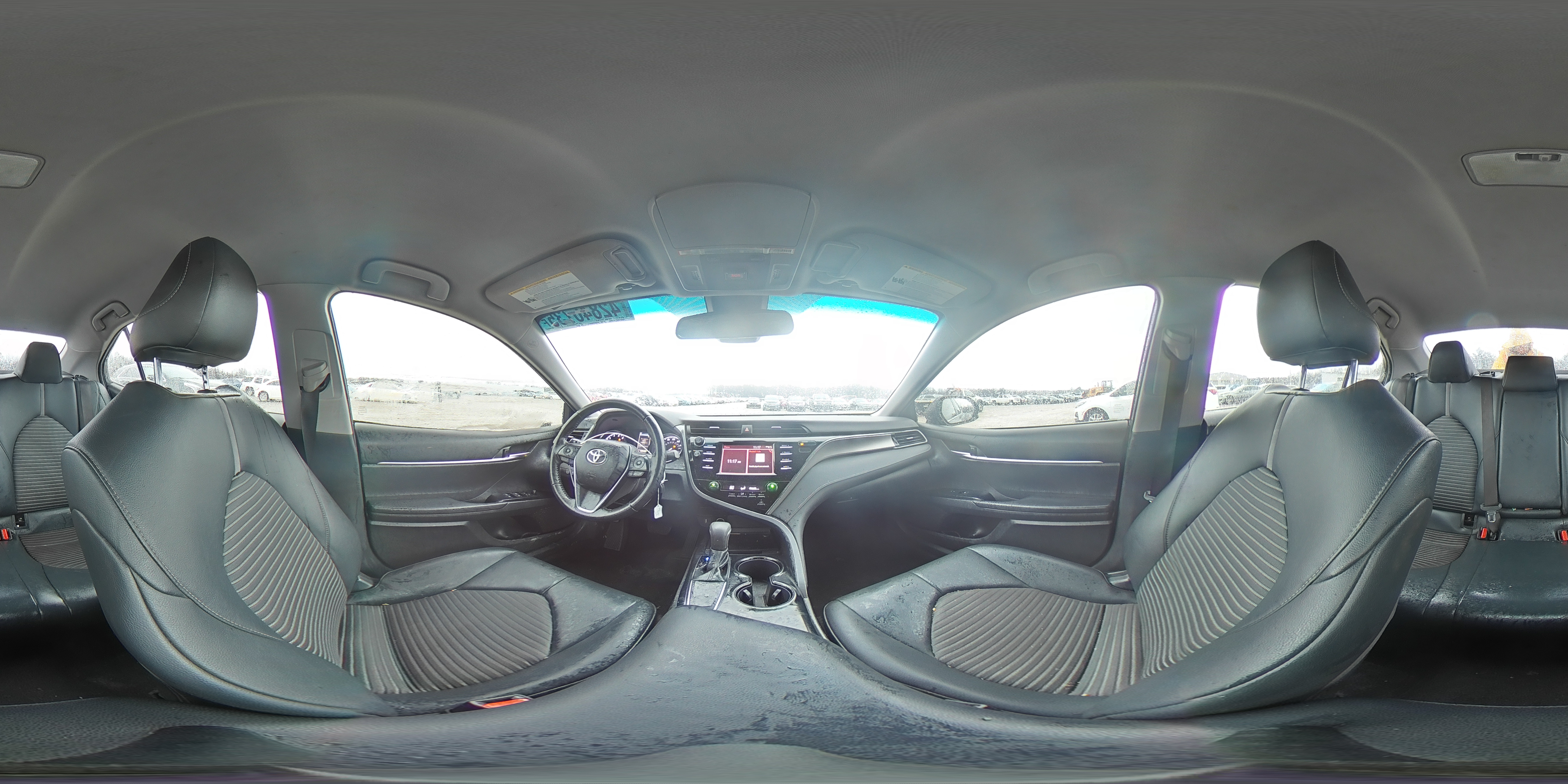 2019 Toyota Camry - Image 13