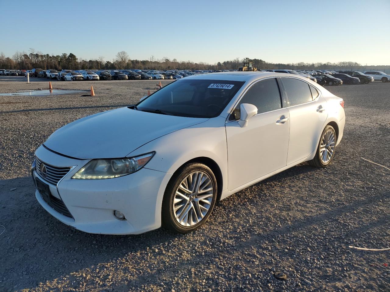 2014 Lexus ES - Image 1