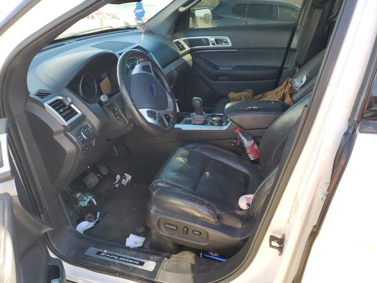 2015 Ford Explorer - Image 7