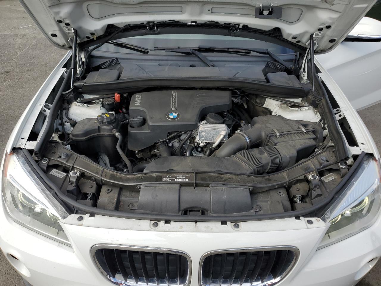 2015 BMW X1 - Image 11