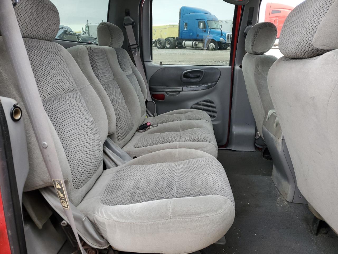 2001 Ford F-150 - Image 10