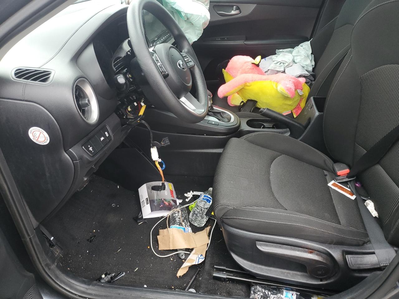 2021 Kia Forte - Image 7