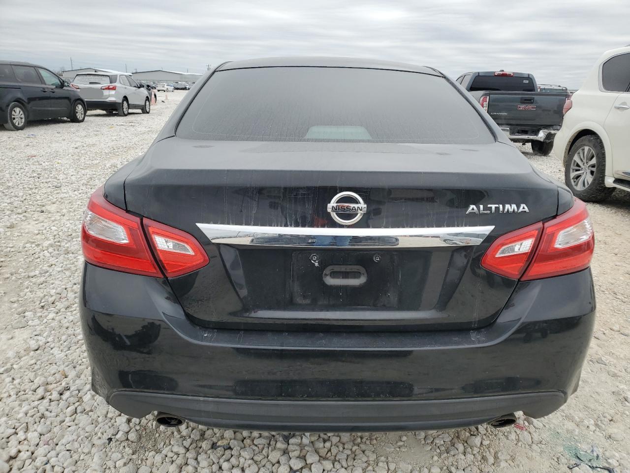 2016 Nissan Altima - Image 6
