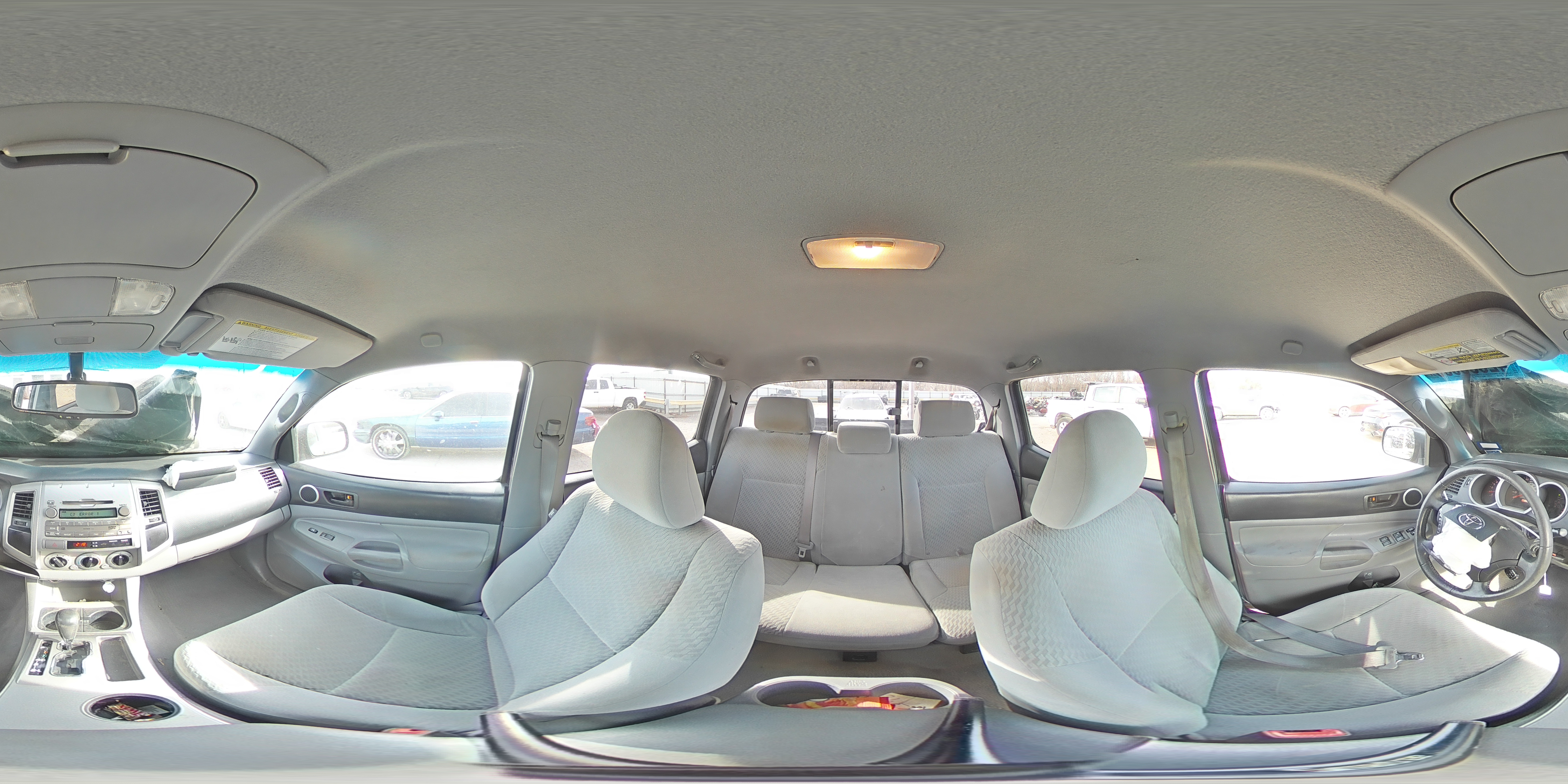 2011 Toyota Tacoma - Image 13