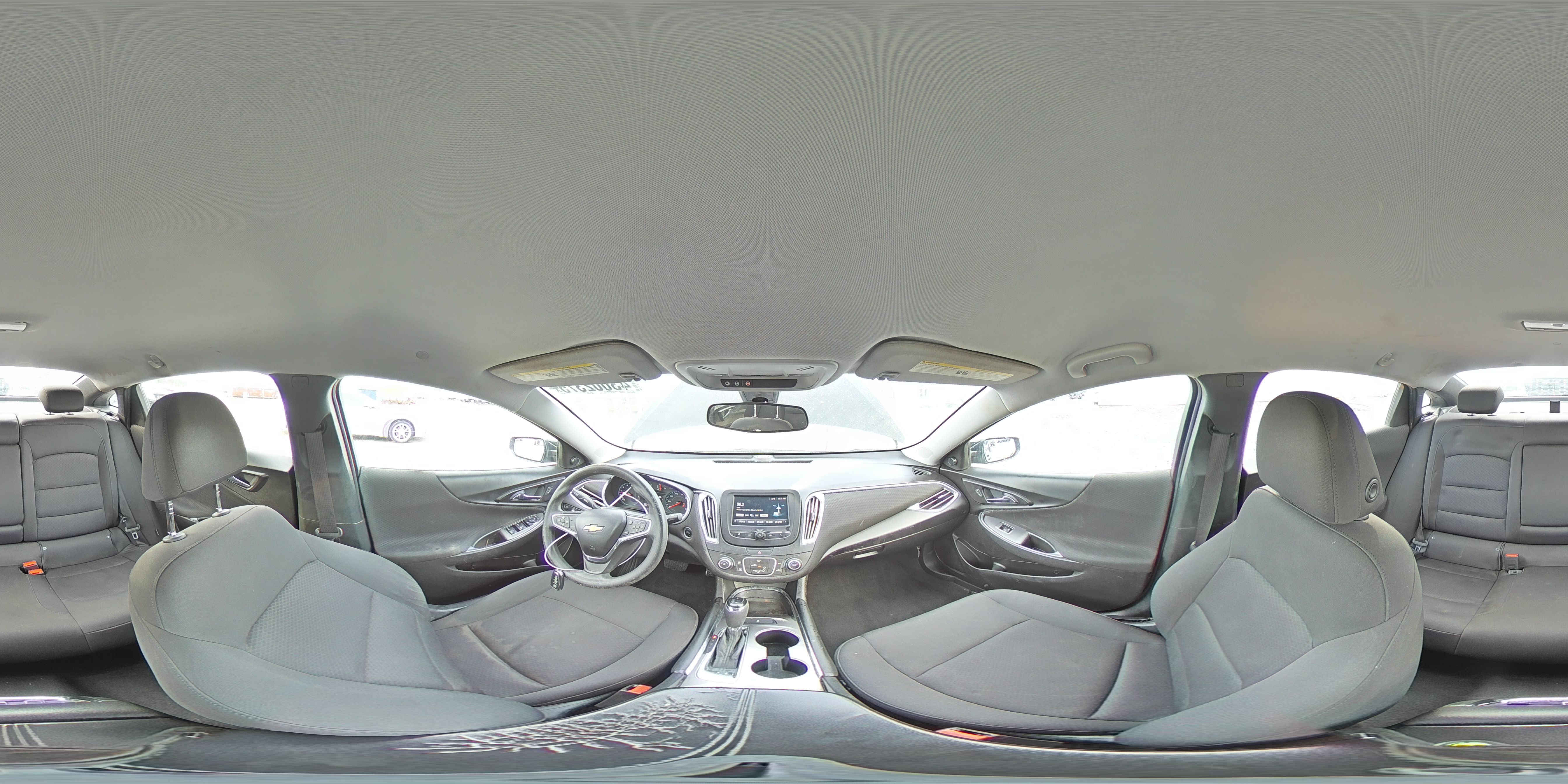 2018 Chevrolet Malibu - Image 15