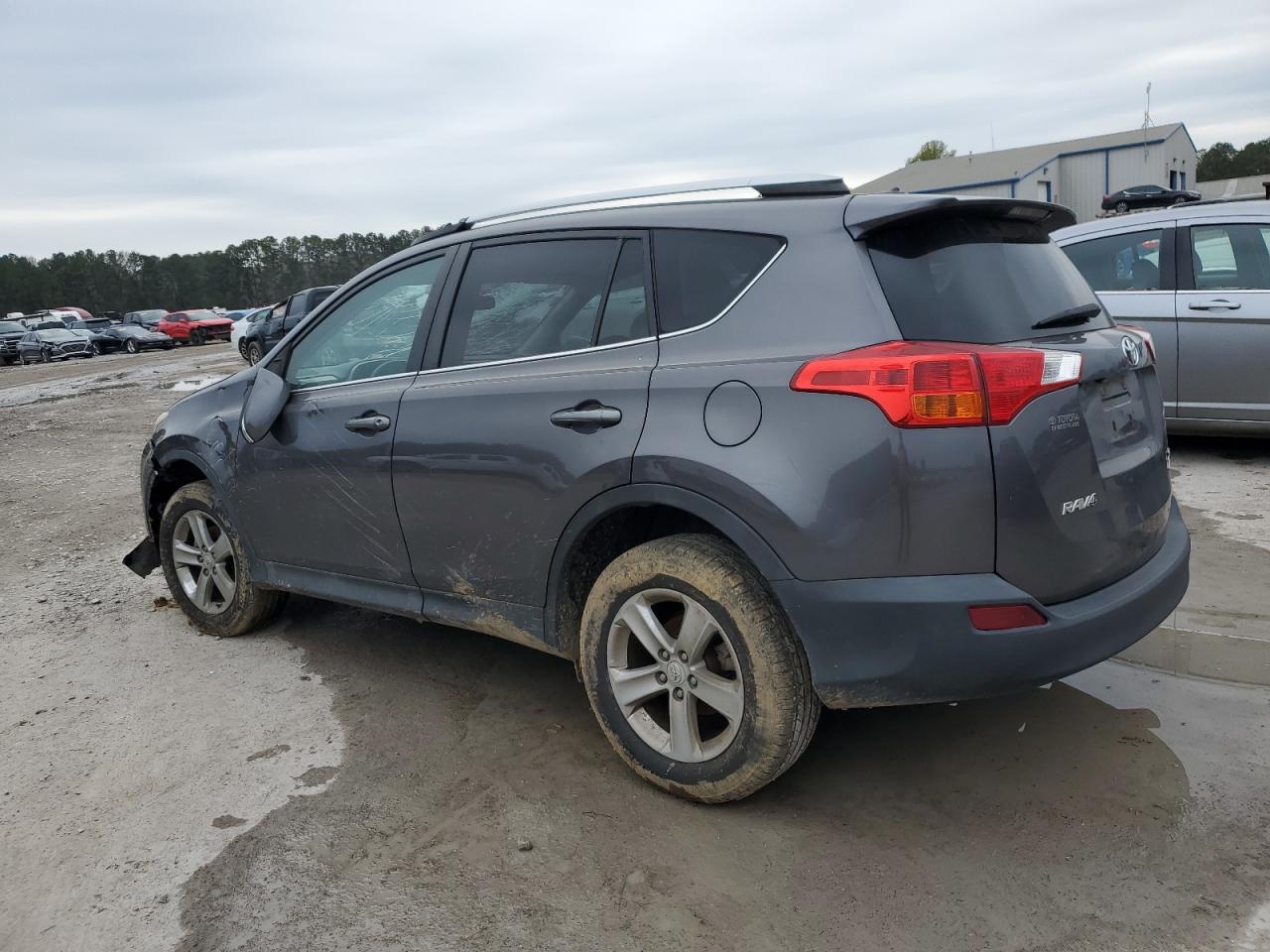 2014 Toyota RAV 4 - Image 2