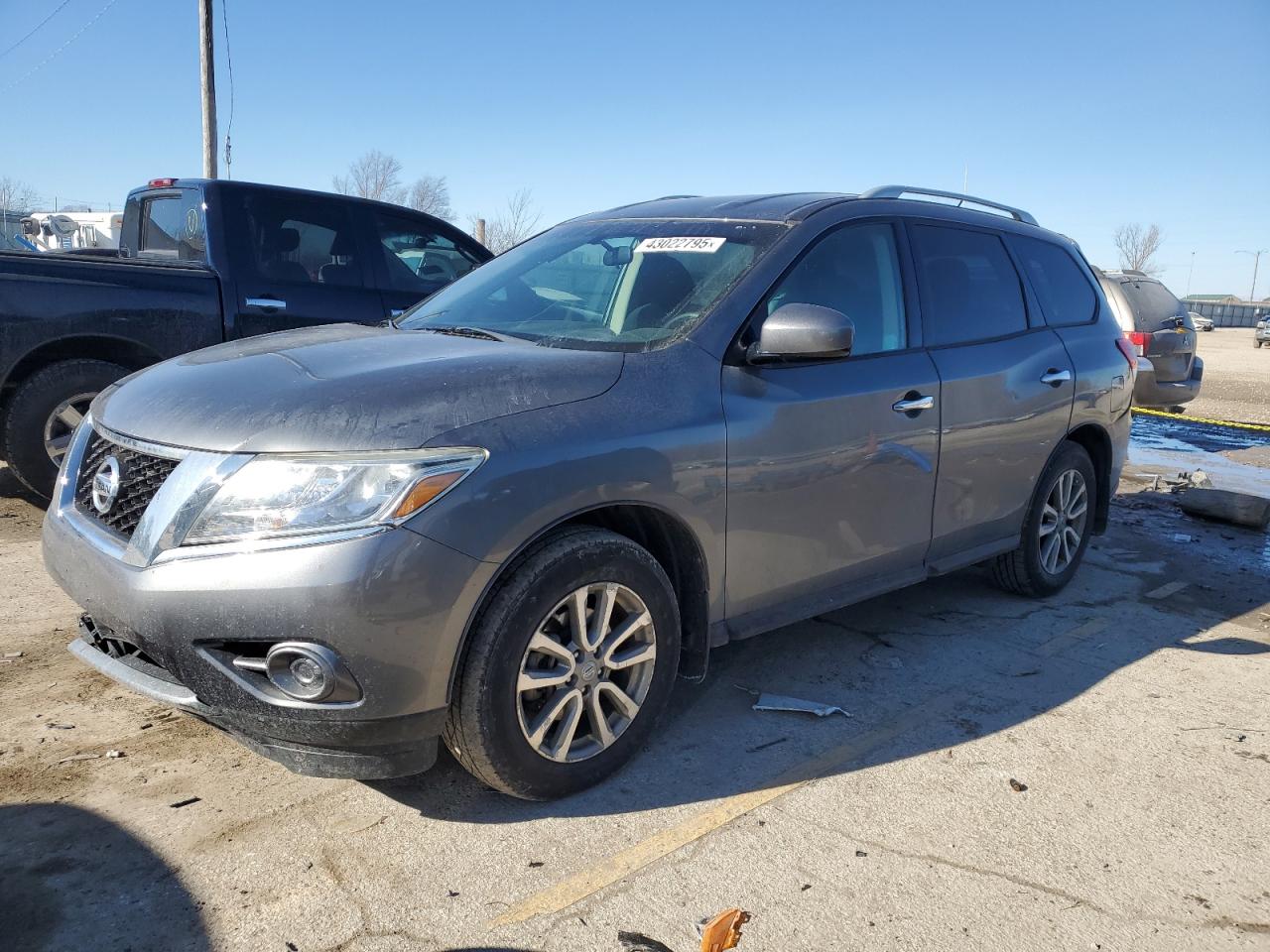 2016 Nissan Pathfinder - Image 1