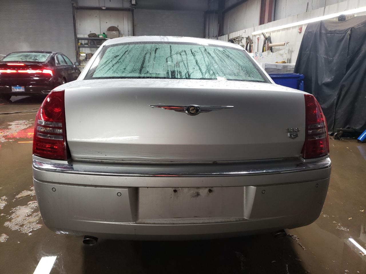 2006 Chrysler 300 - Image 6