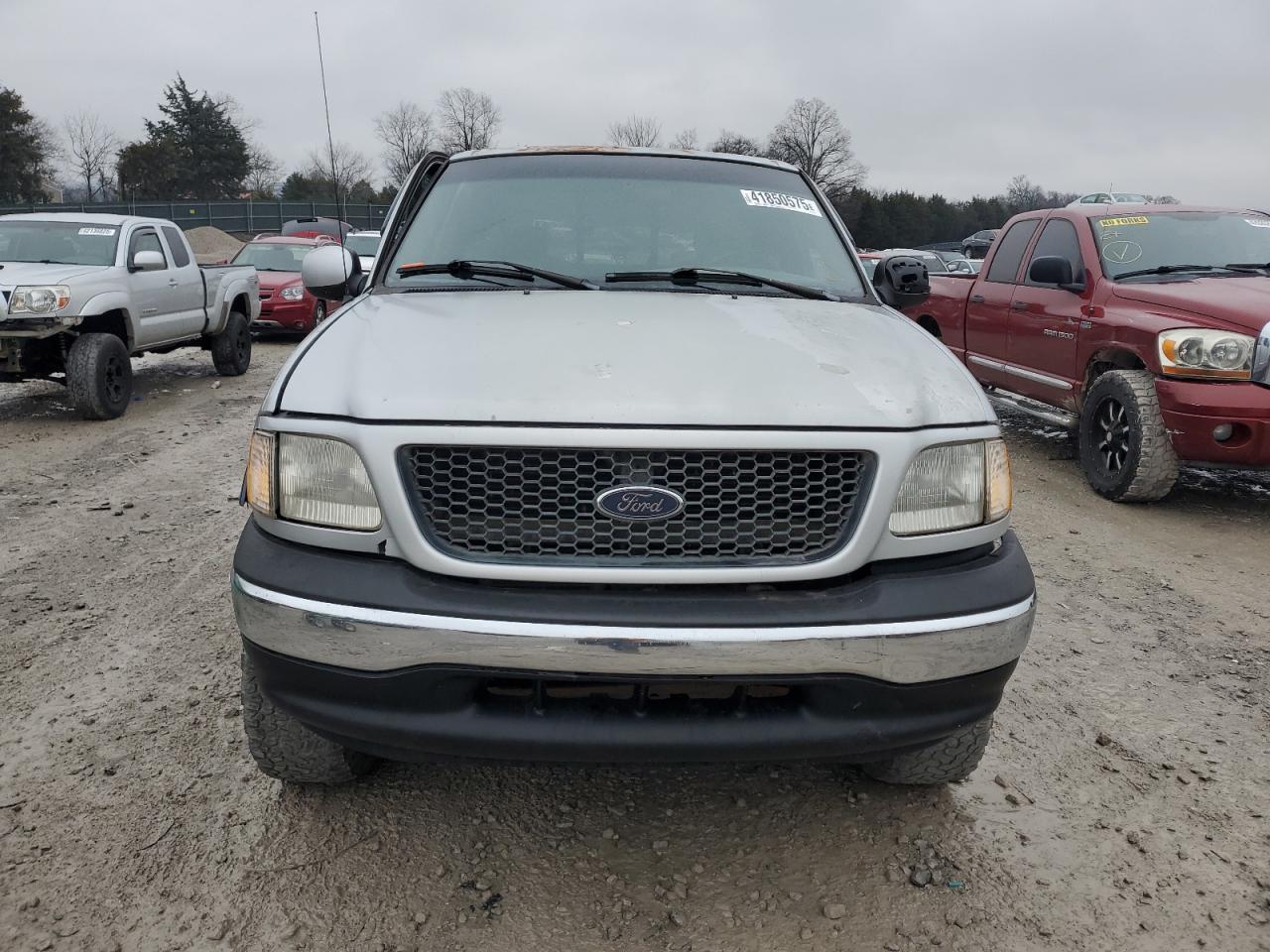 2001 Ford F-150 - Image 5