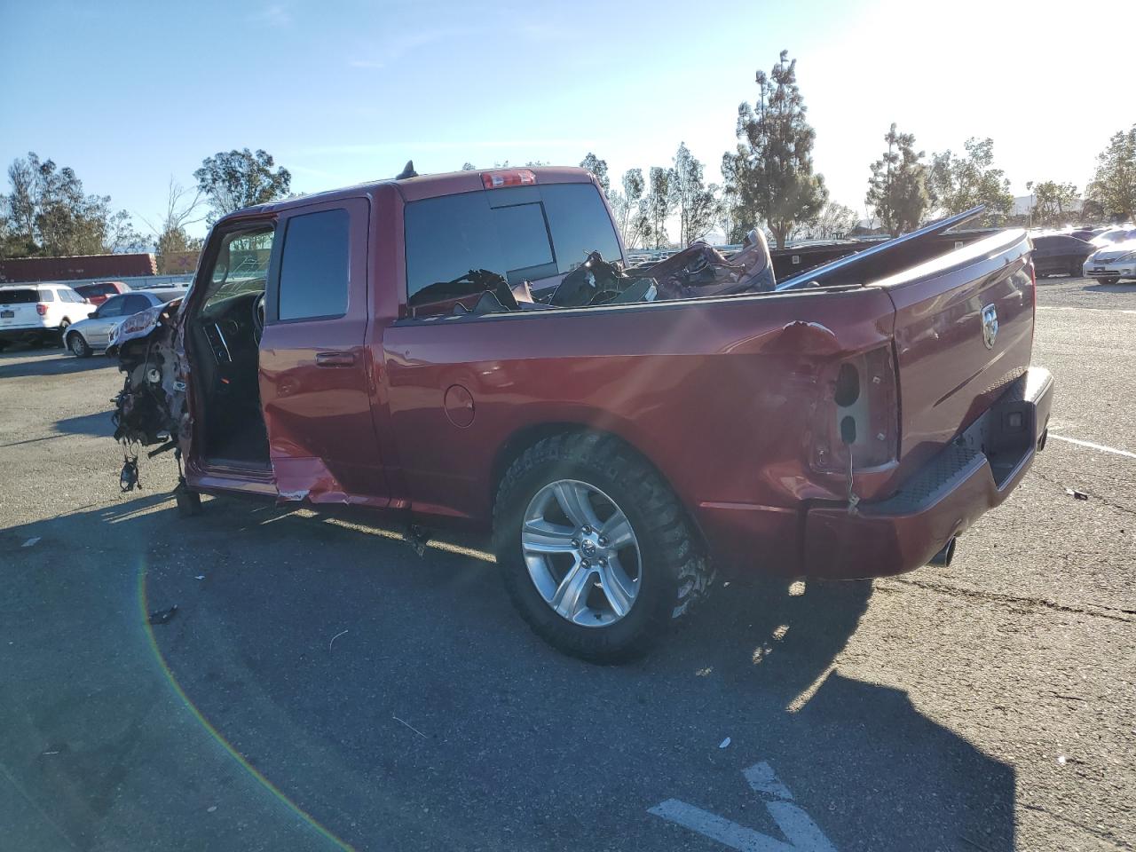 2014 RAM 1500 - Image 2