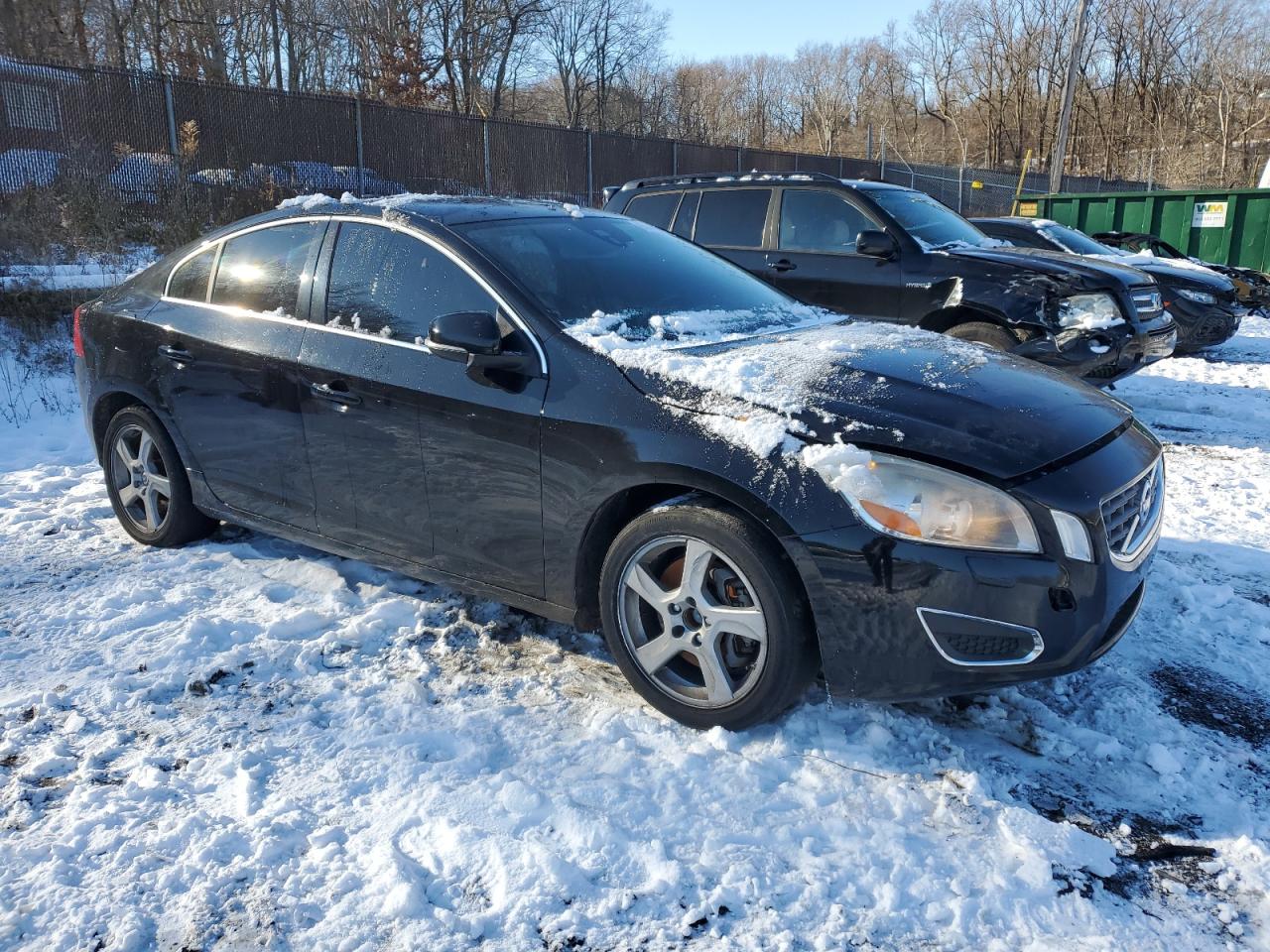 VIN YV1612FS8D2227629 2013 VOLVO S60 no.4