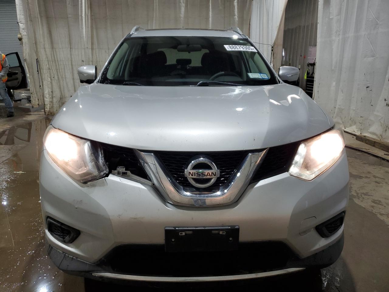 2015 Nissan Rogue - Image 5