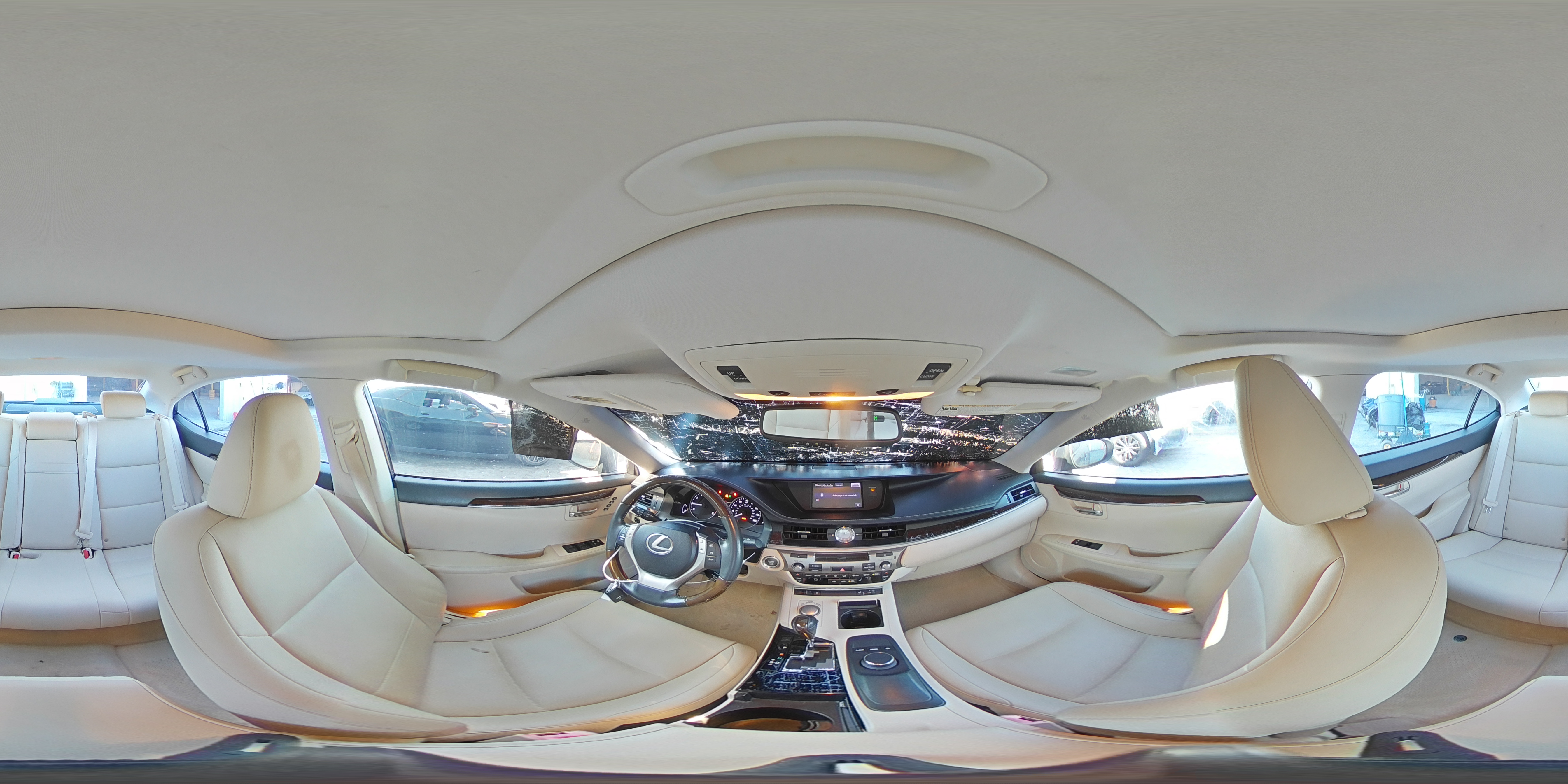 2013 Lexus ES - Image 14