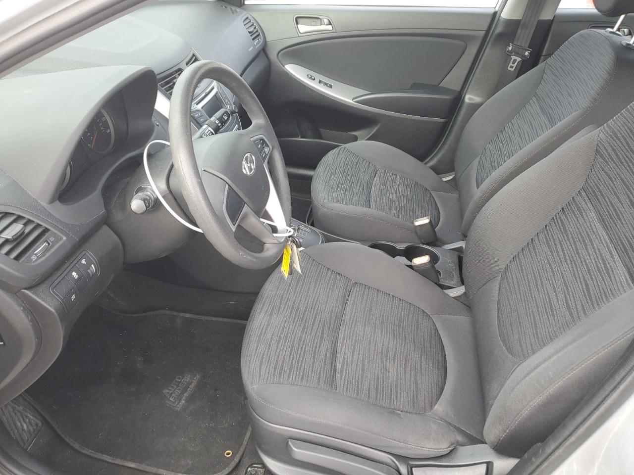 2016 Hyundai Accent - Image 7