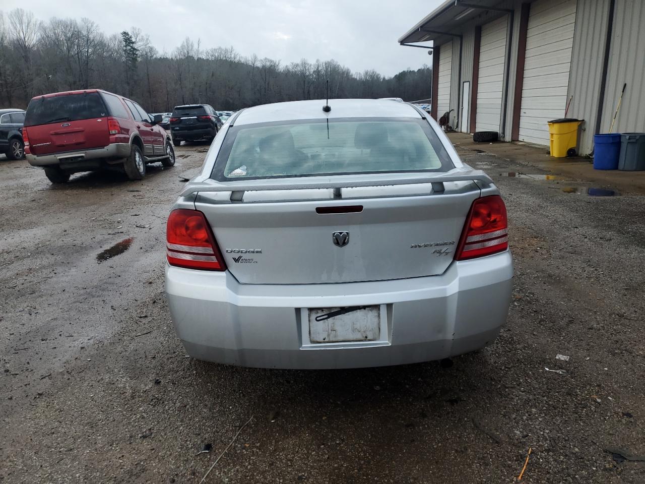 2010 Dodge Avenger - Image 6