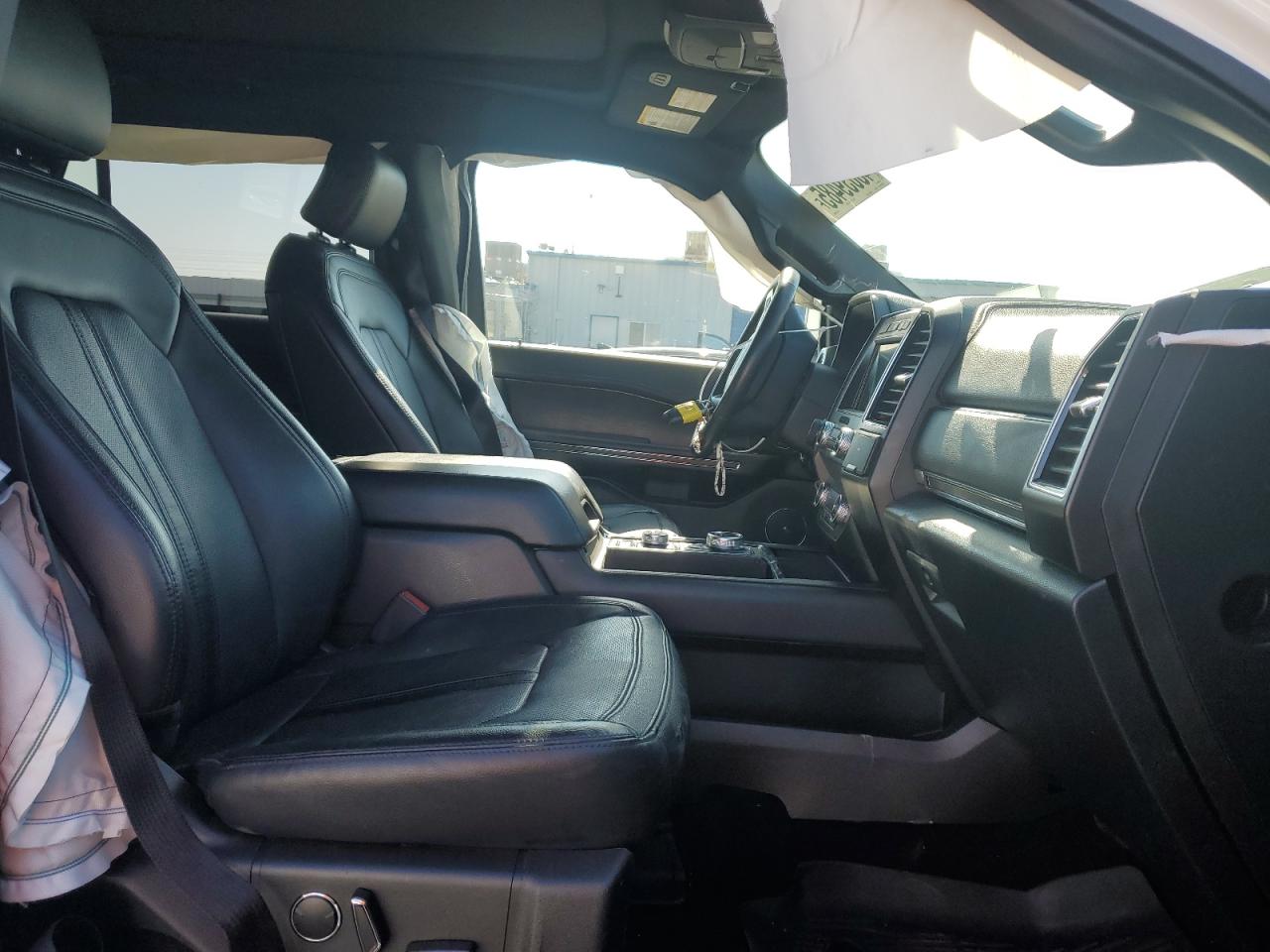 2020 Ford Expedition - Image 7