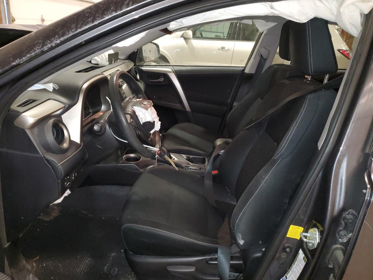 2015 Toyota RAV 4 - Image 7