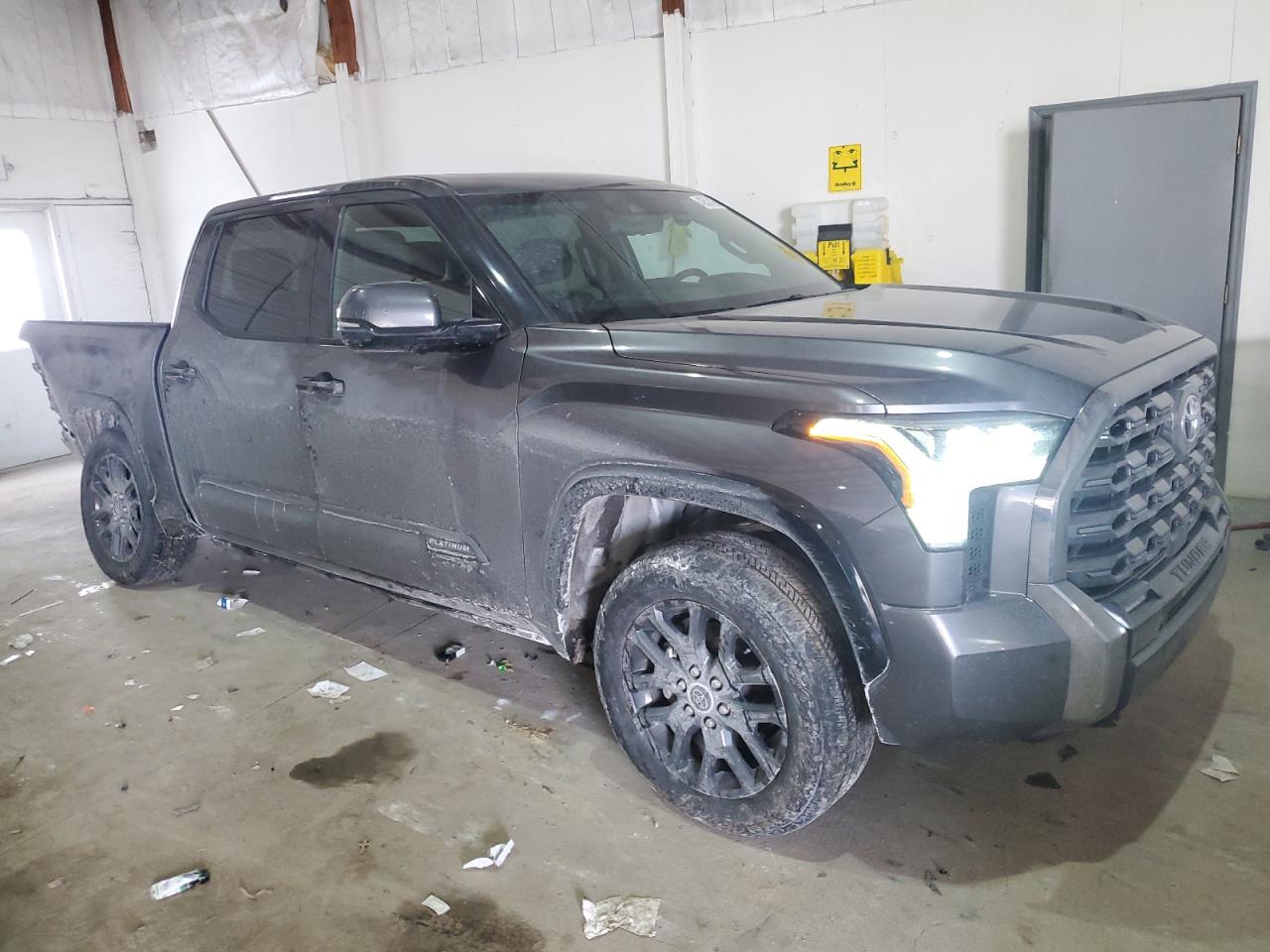 2023 Toyota Tundra - Image 4