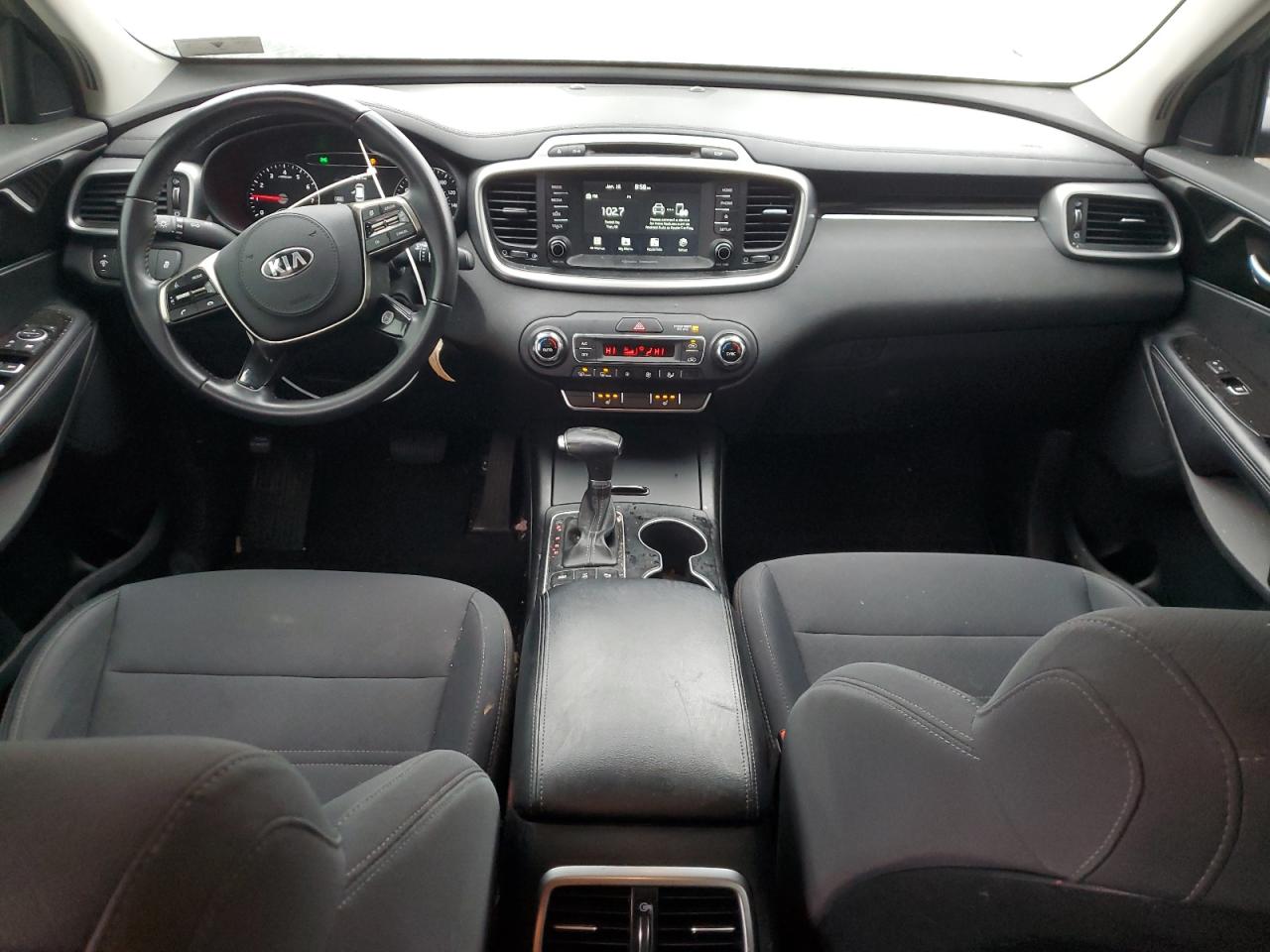 2019 Kia Sorento - Image 8