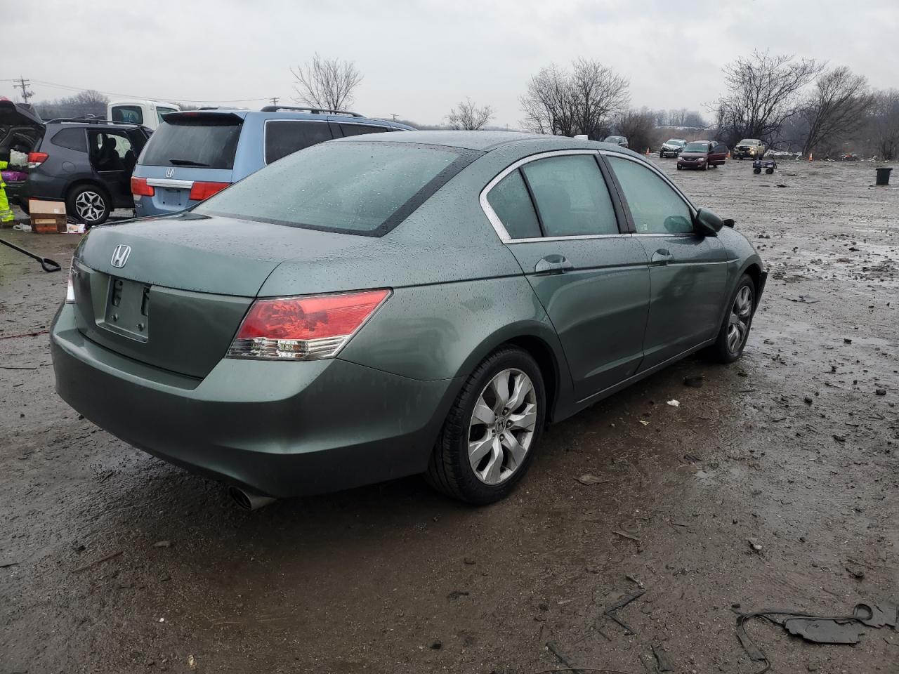 2010 Honda Accord - Image 3