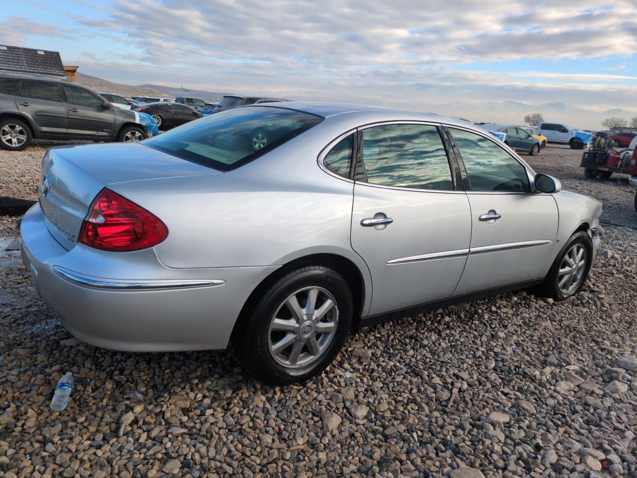 2009 Buick LaCrosse - Image 3