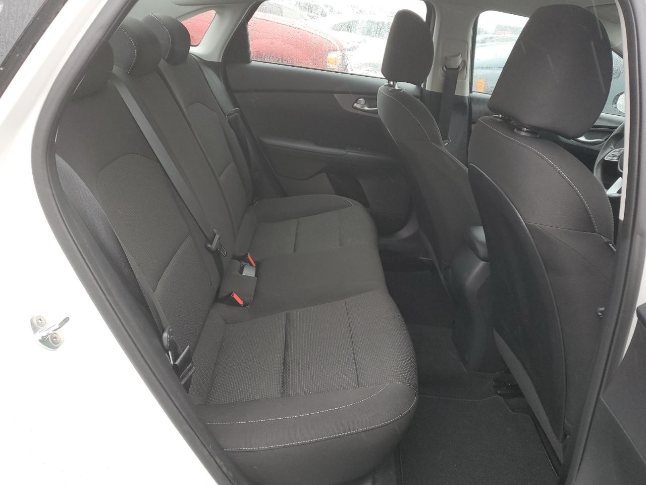 2021 Kia Forte - Image 10