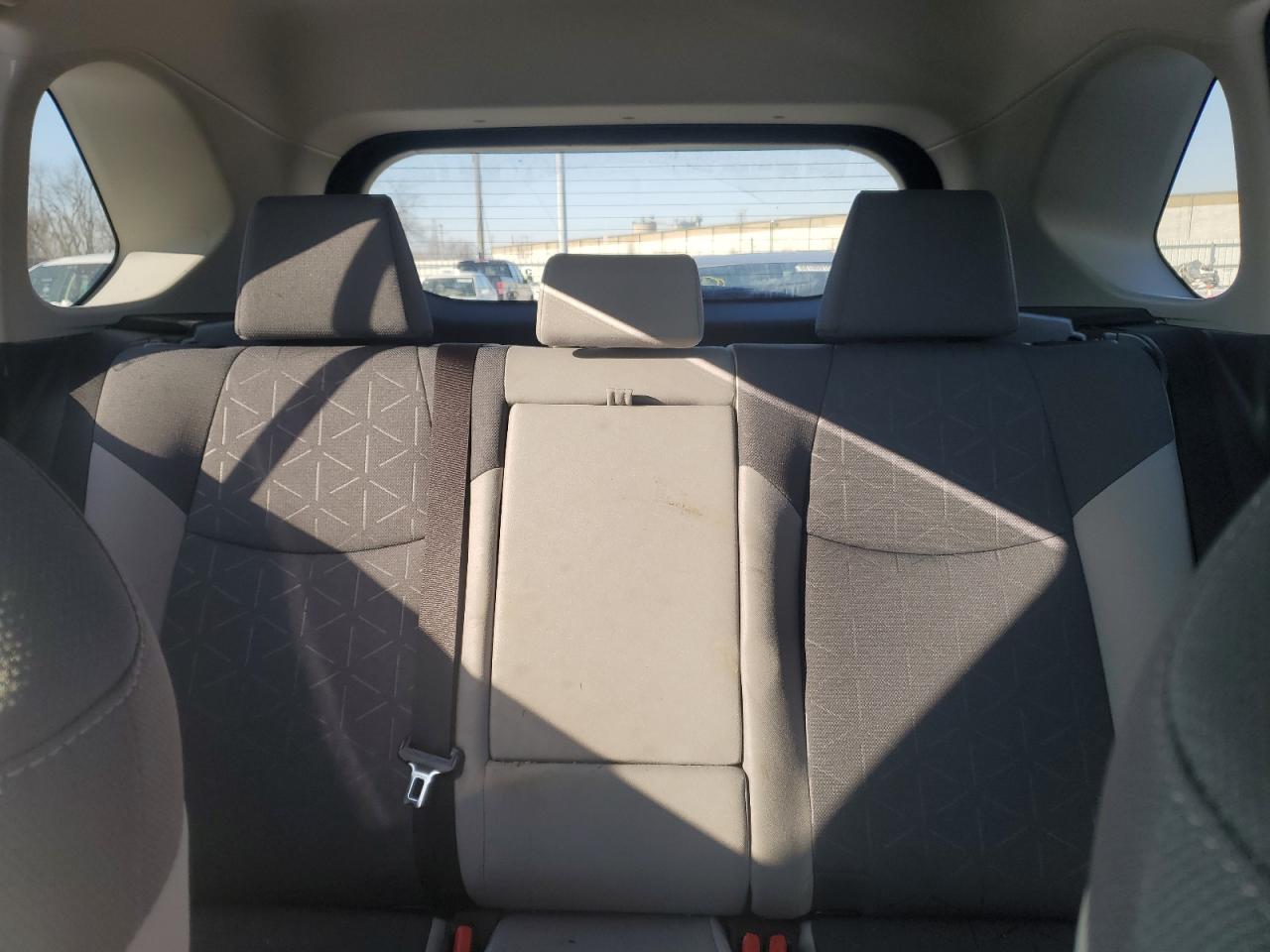 2022 Toyota RAV 4 - Image 10