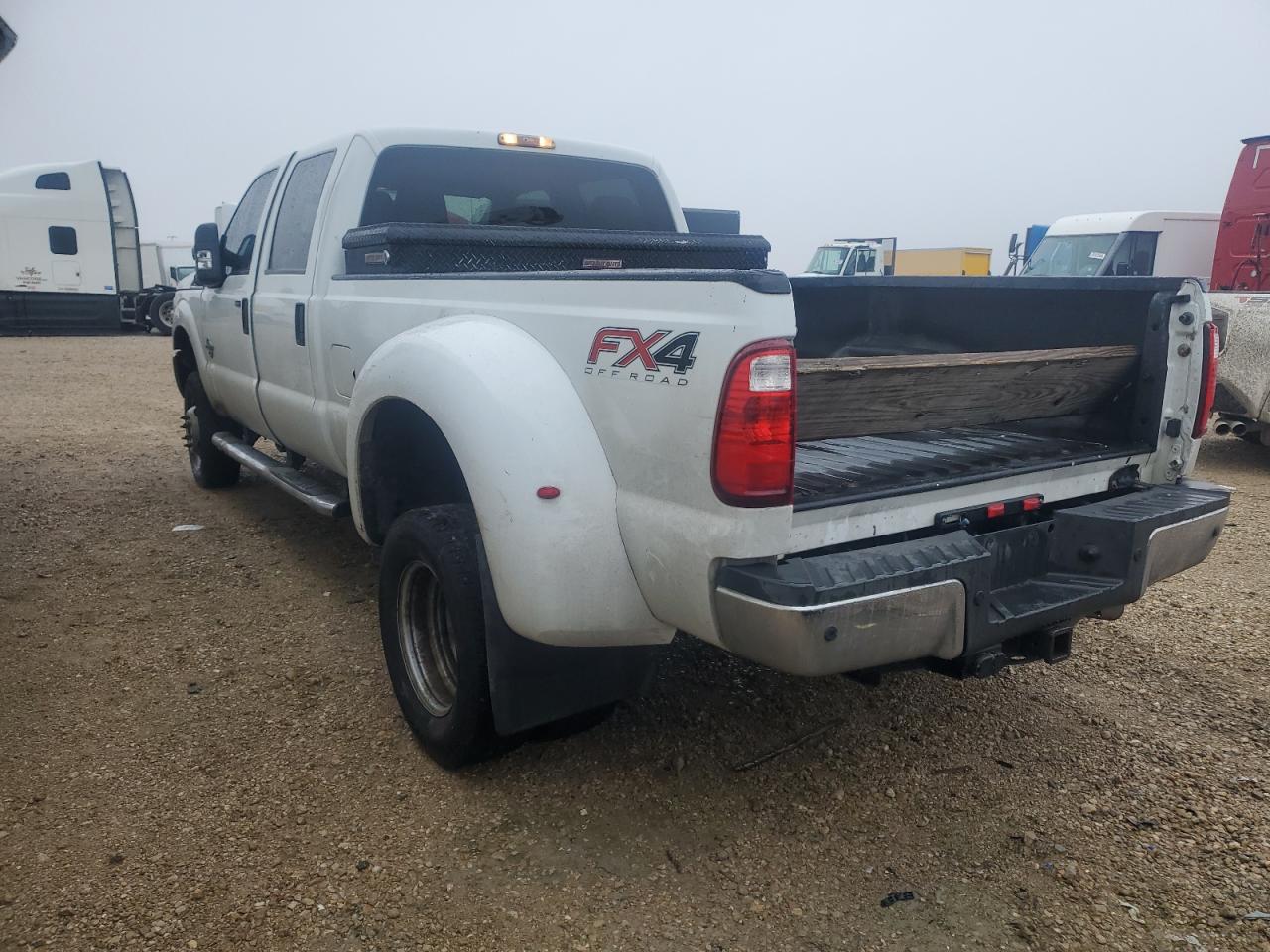2013 Ford F350 - Image 3