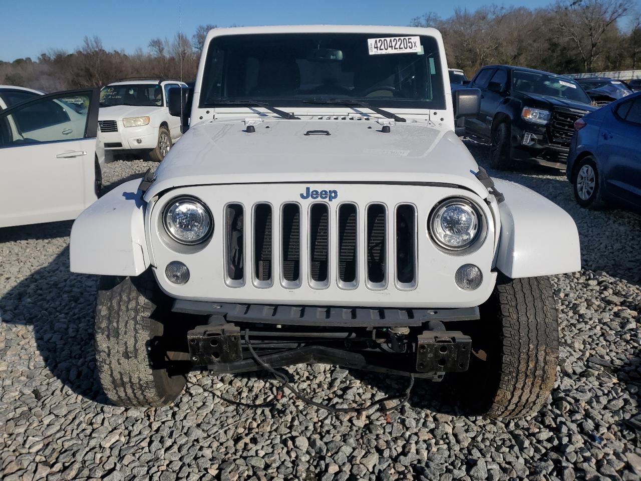 2017 Jeep Wrangler - Image 5