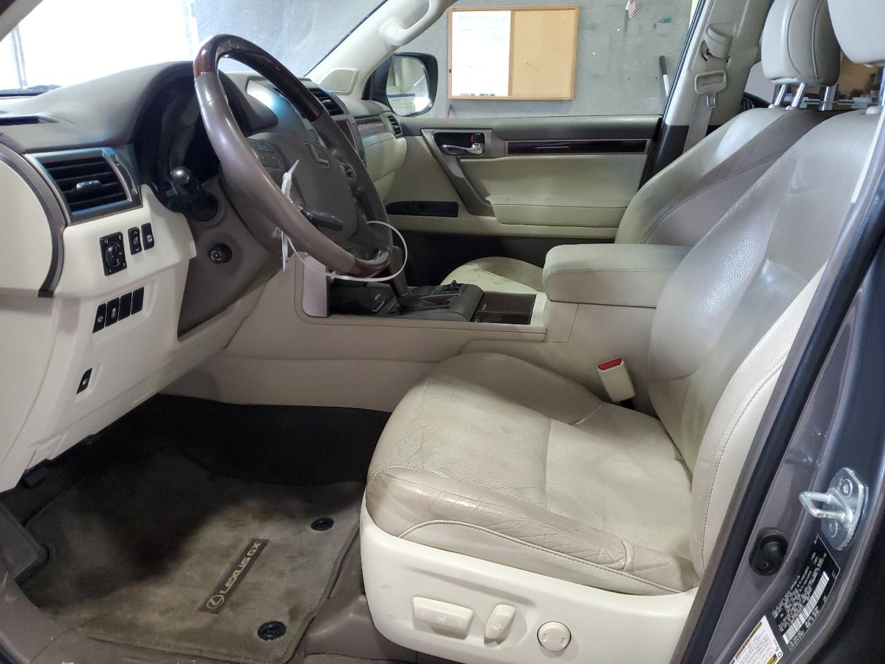 2014 Lexus GX - Image 7