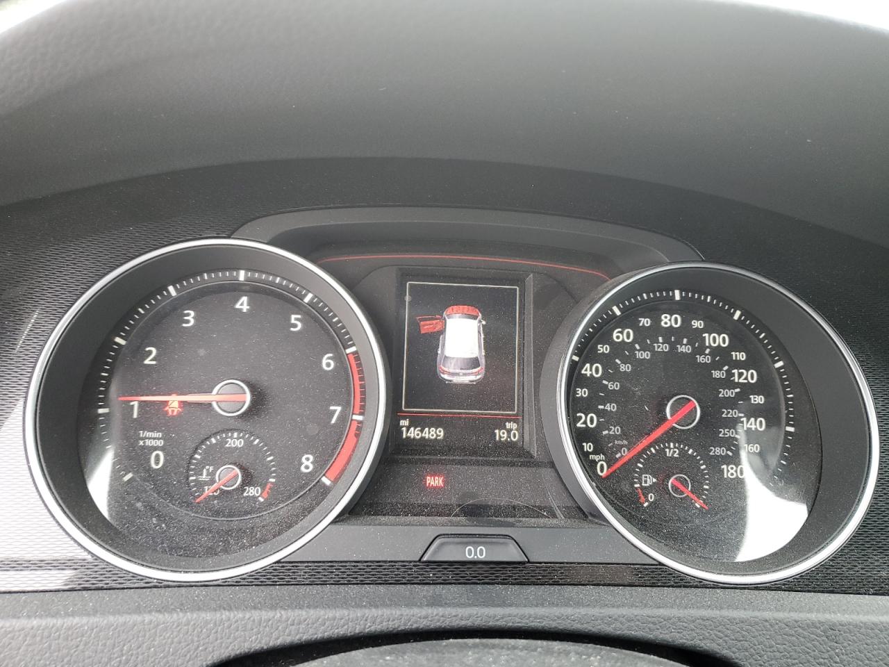 2015 Volkswagen GTI - Image 9