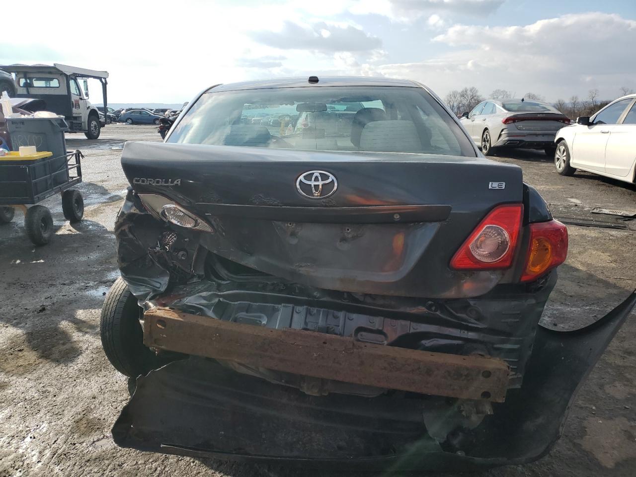 2009 Toyota Corolla - Image 6