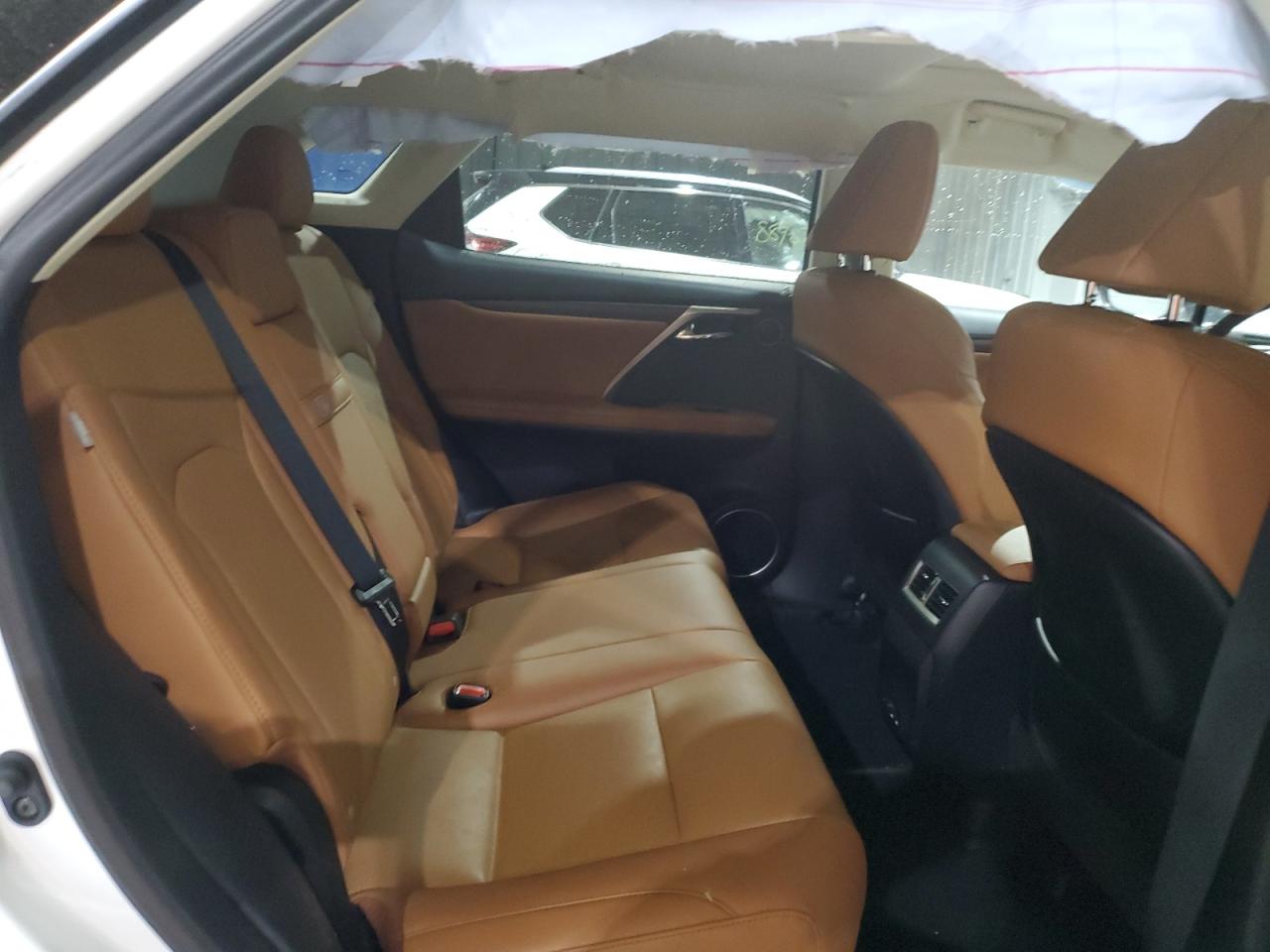2022 Lexus RX - Image 11