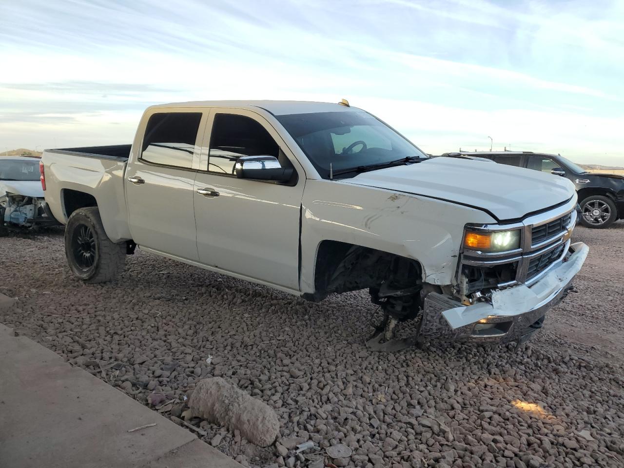 2014 Chevrolet Silverado - Image 4