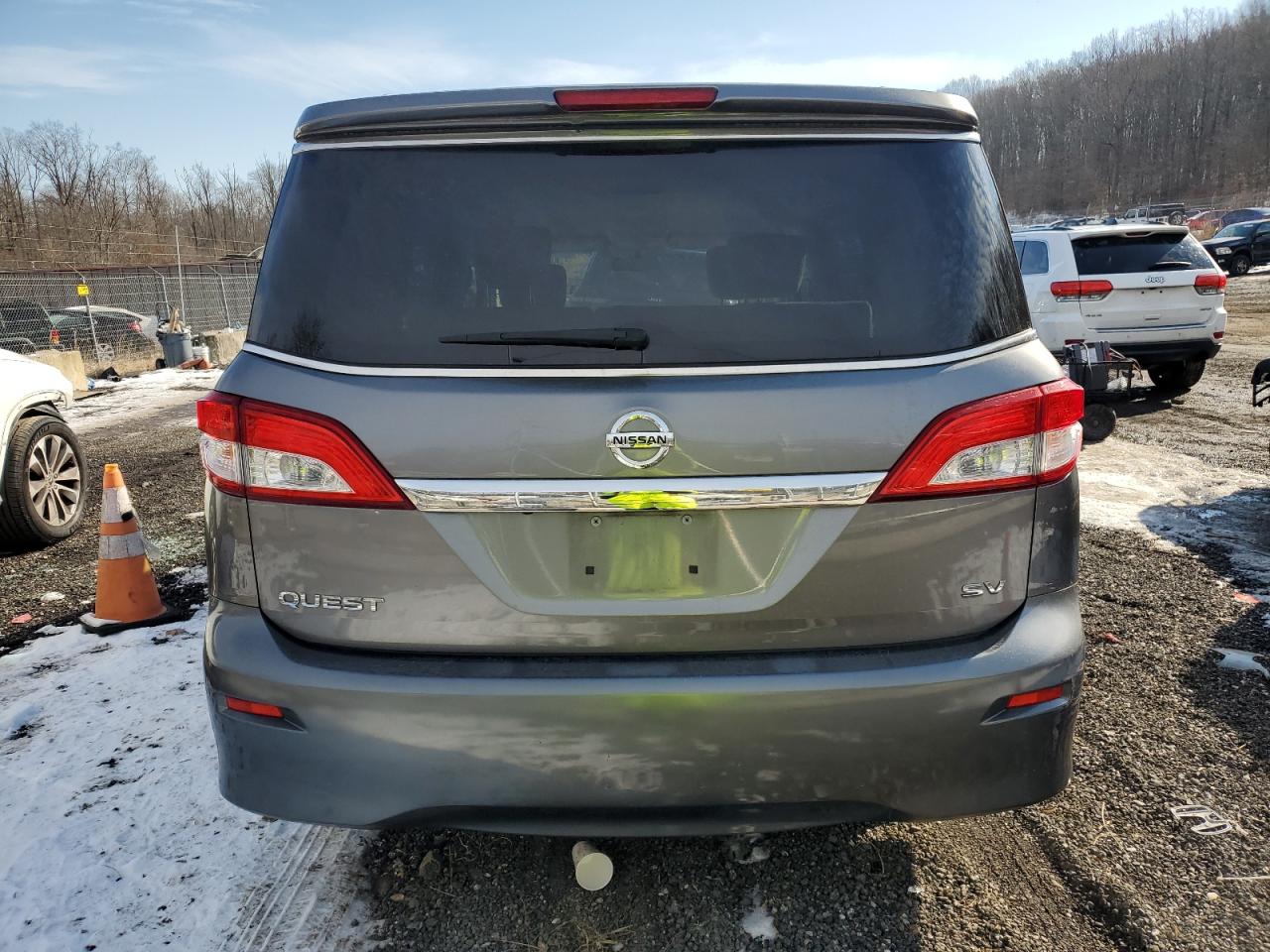 2017 Nissan Quest - Image 6