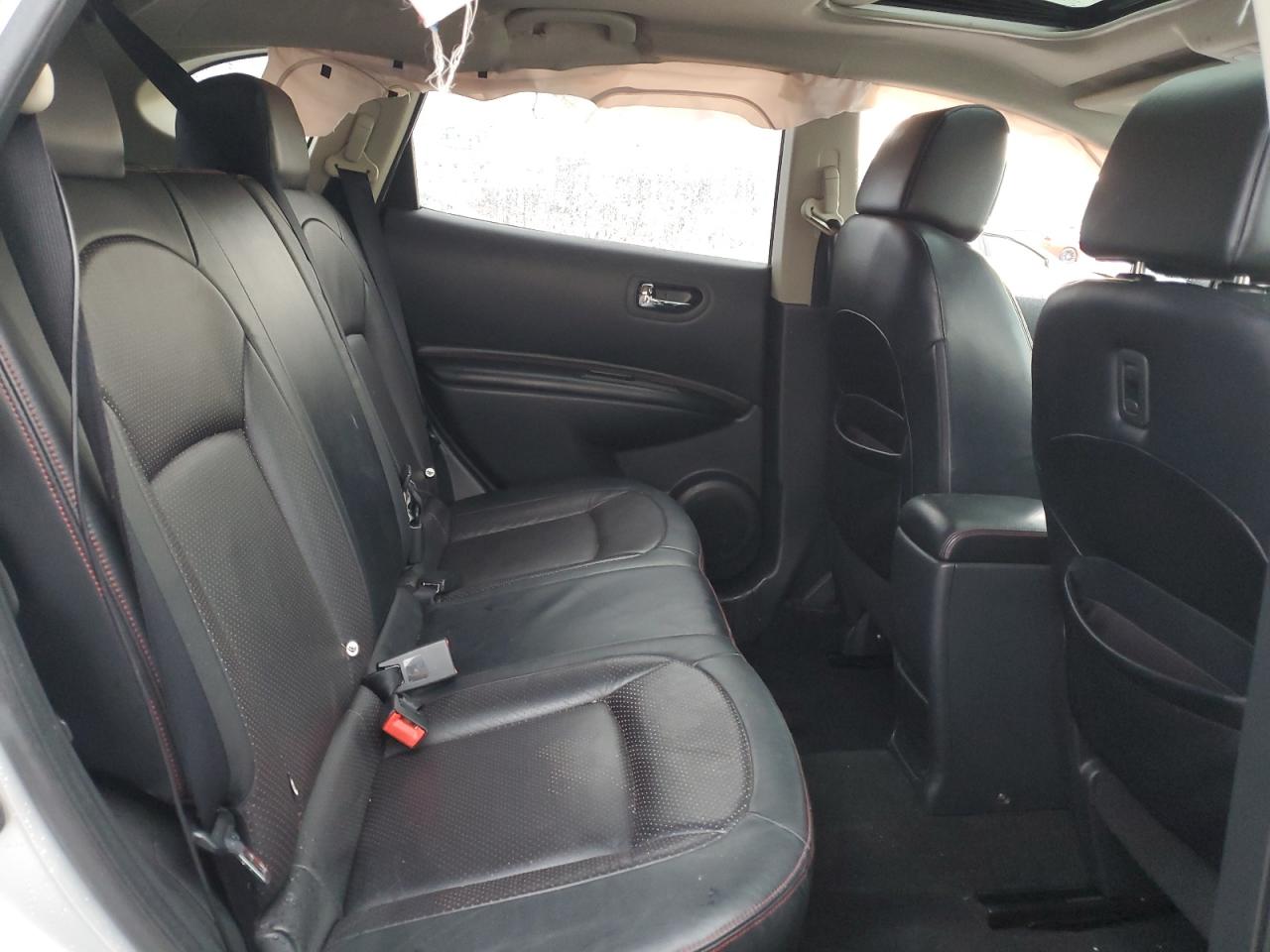 2011 Nissan Rogue - Image 11