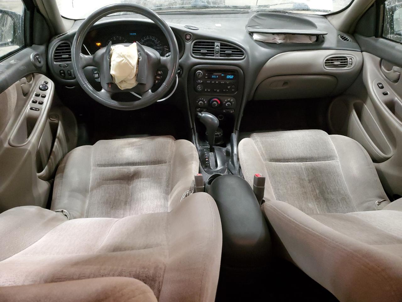 2004 Oldsmobile Alero - Image 8