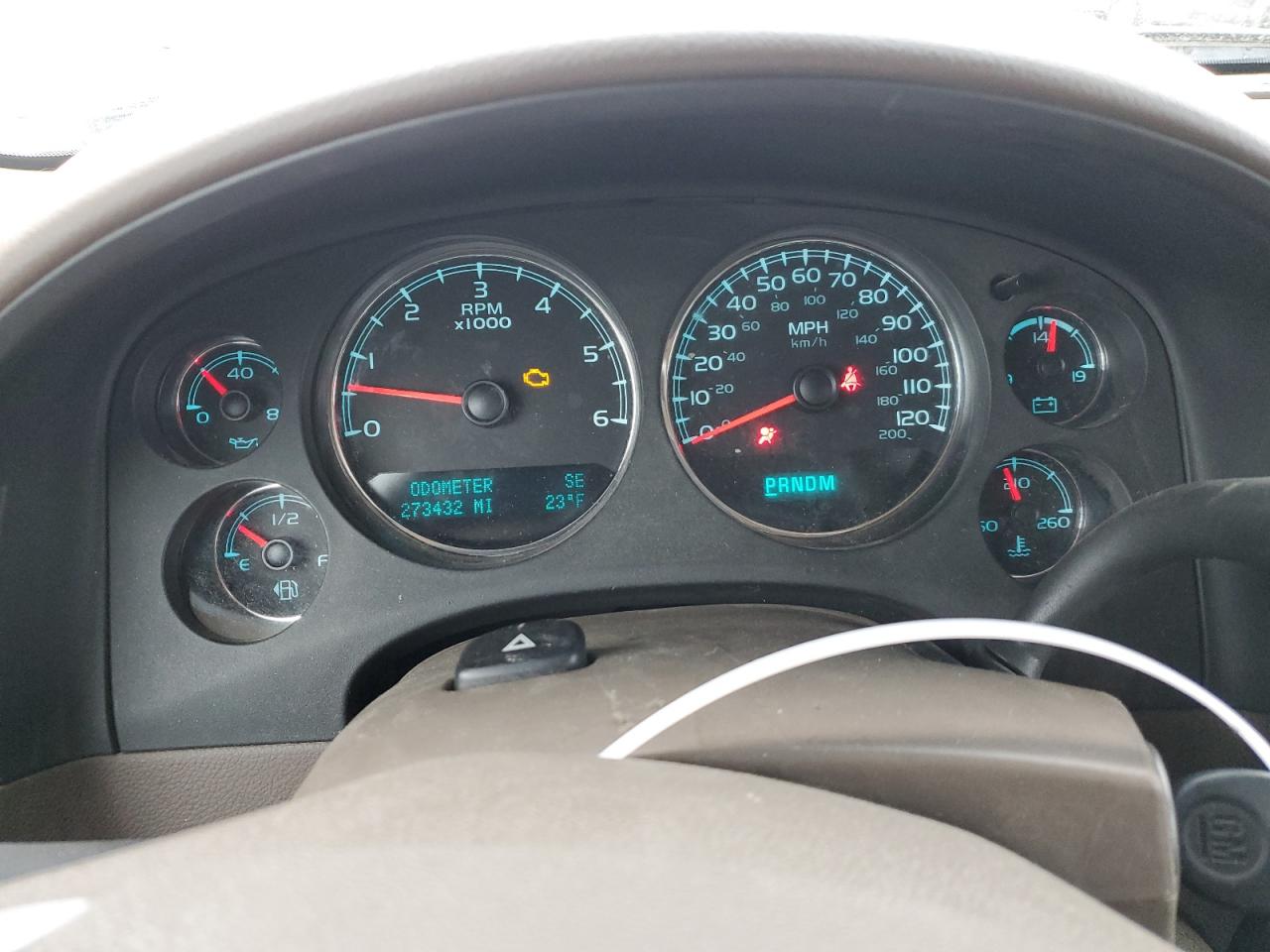 2012 Chevrolet Suburban - Image 9