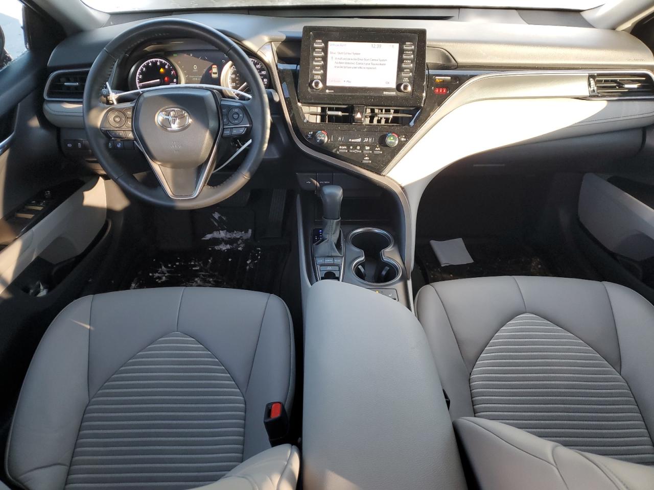 2022 Toyota Camry - Image 8