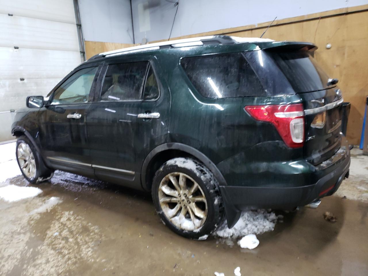 2013 Ford Explorer - Image 2