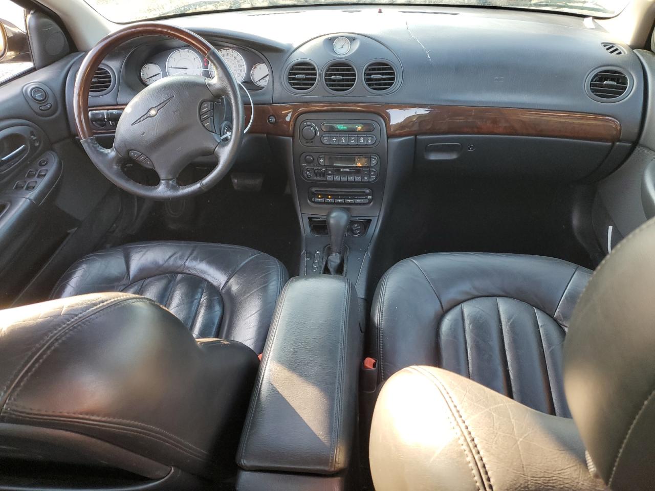 2002 Chrysler 300 - Image 8
