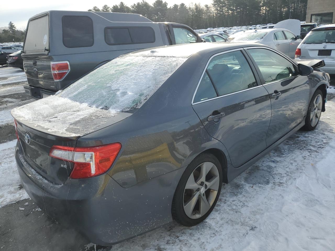 2012 Toyota Camry - Image 3