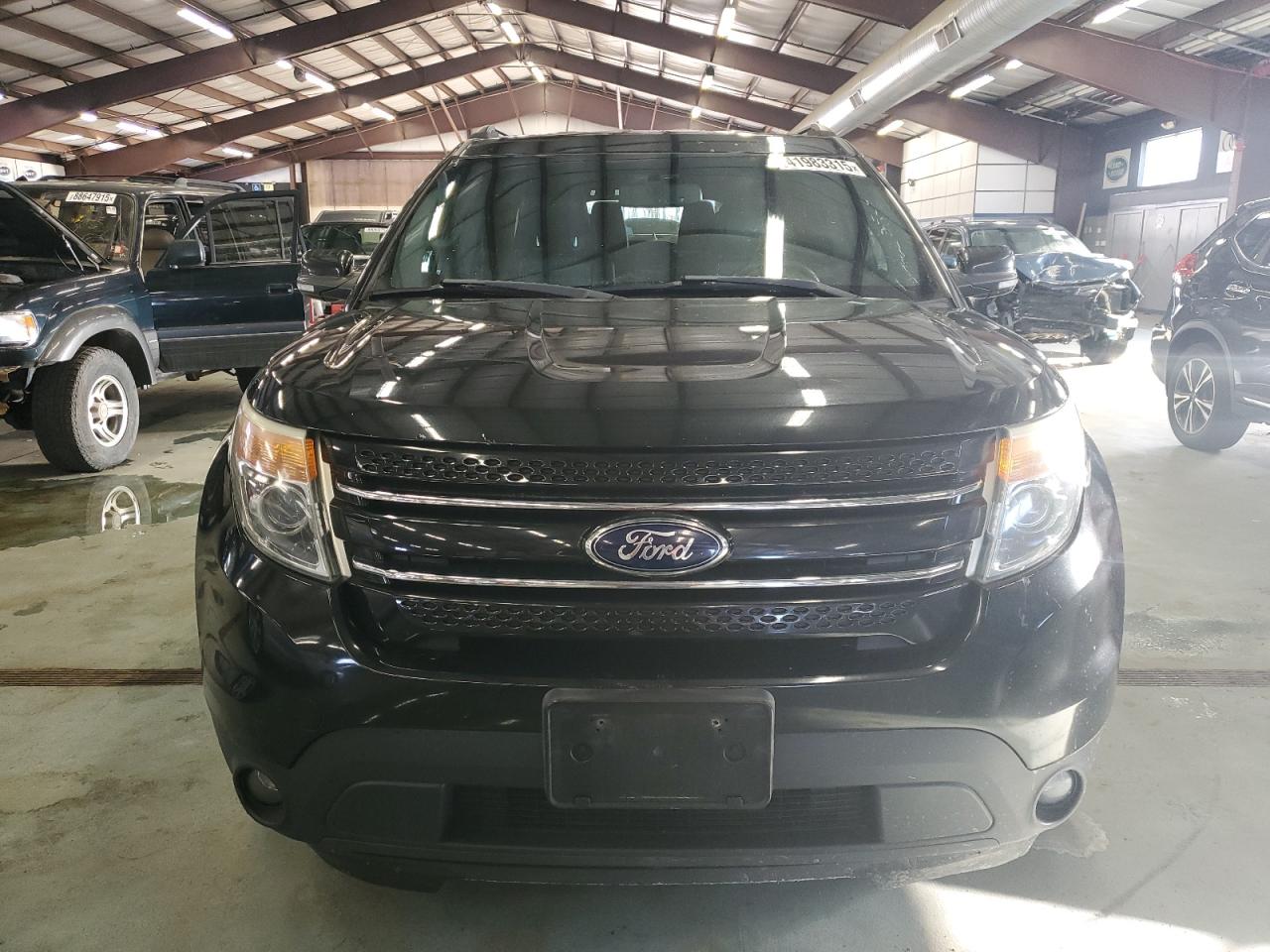 2013 Ford Explorer - Image 5