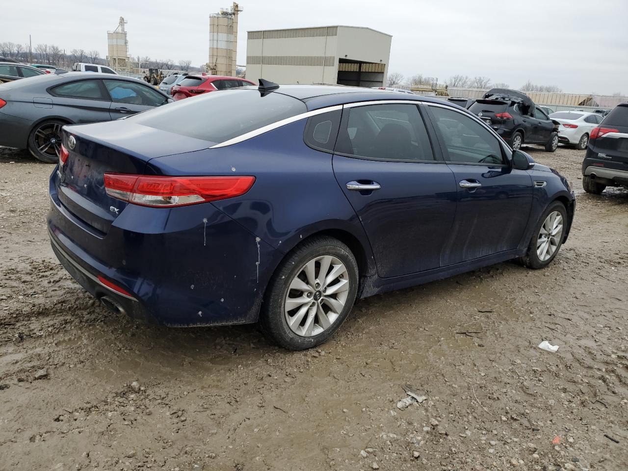 2018 Kia Optima - Image 3