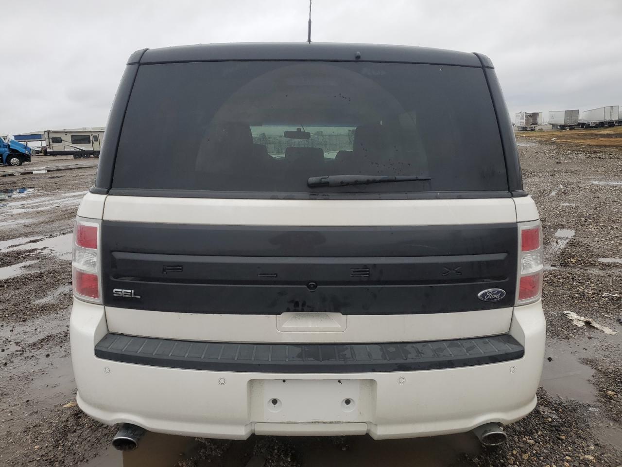 2019 Ford Flex - Image 6