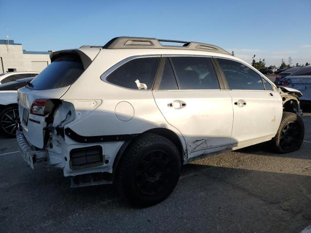  SUBARU OUTBACK 2018 Biały