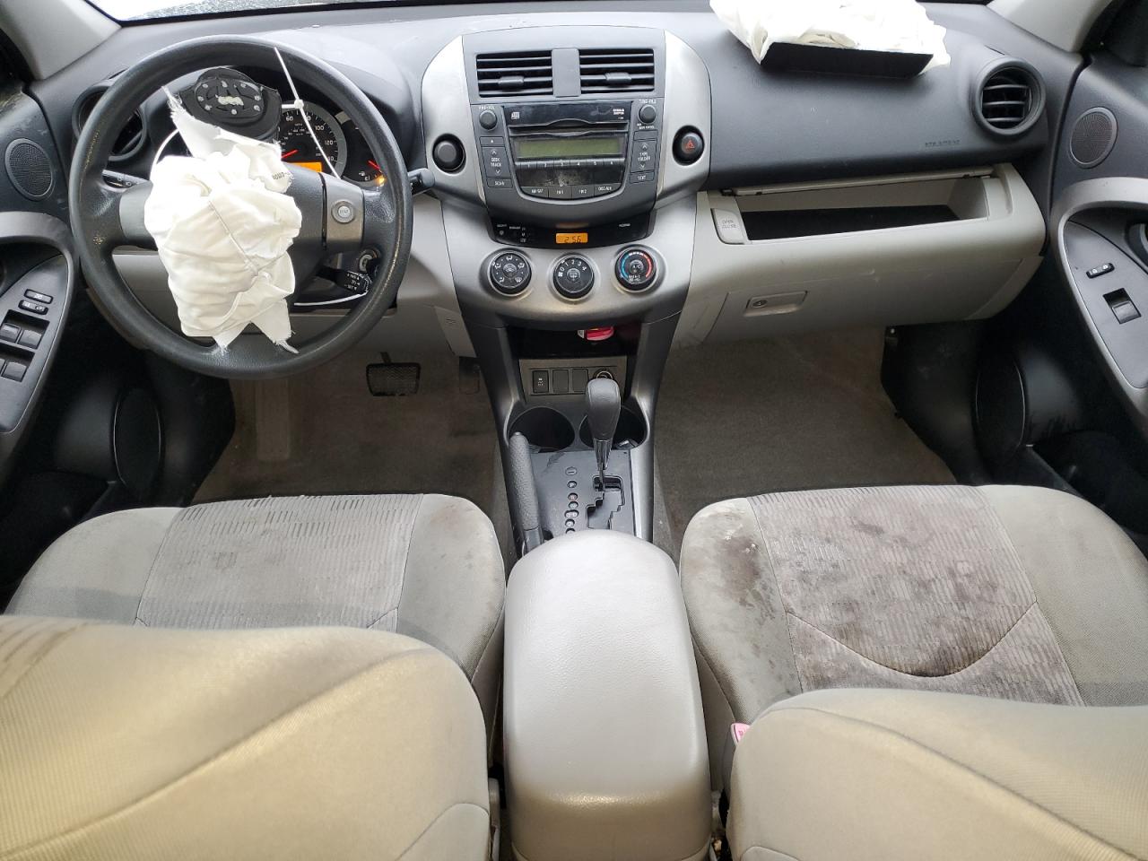 2011 Toyota RAV 4 - Image 8